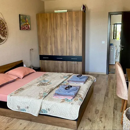 アパート Dreams 42 *